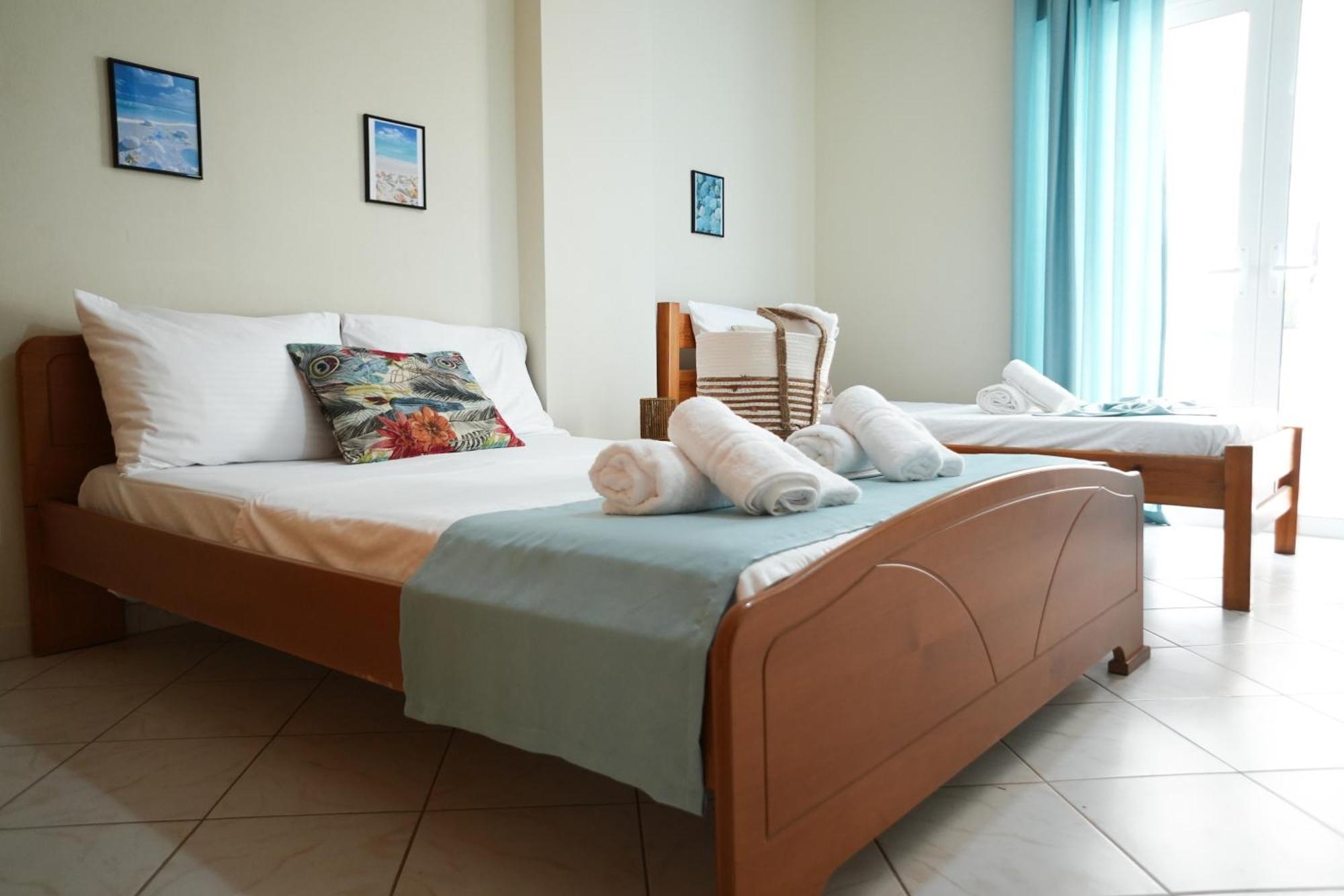 Saranda Waterside Apartments Экстерьер фото