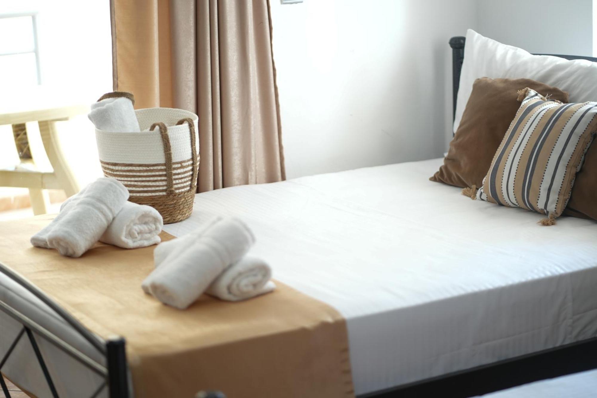 Saranda Waterside Apartments Экстерьер фото