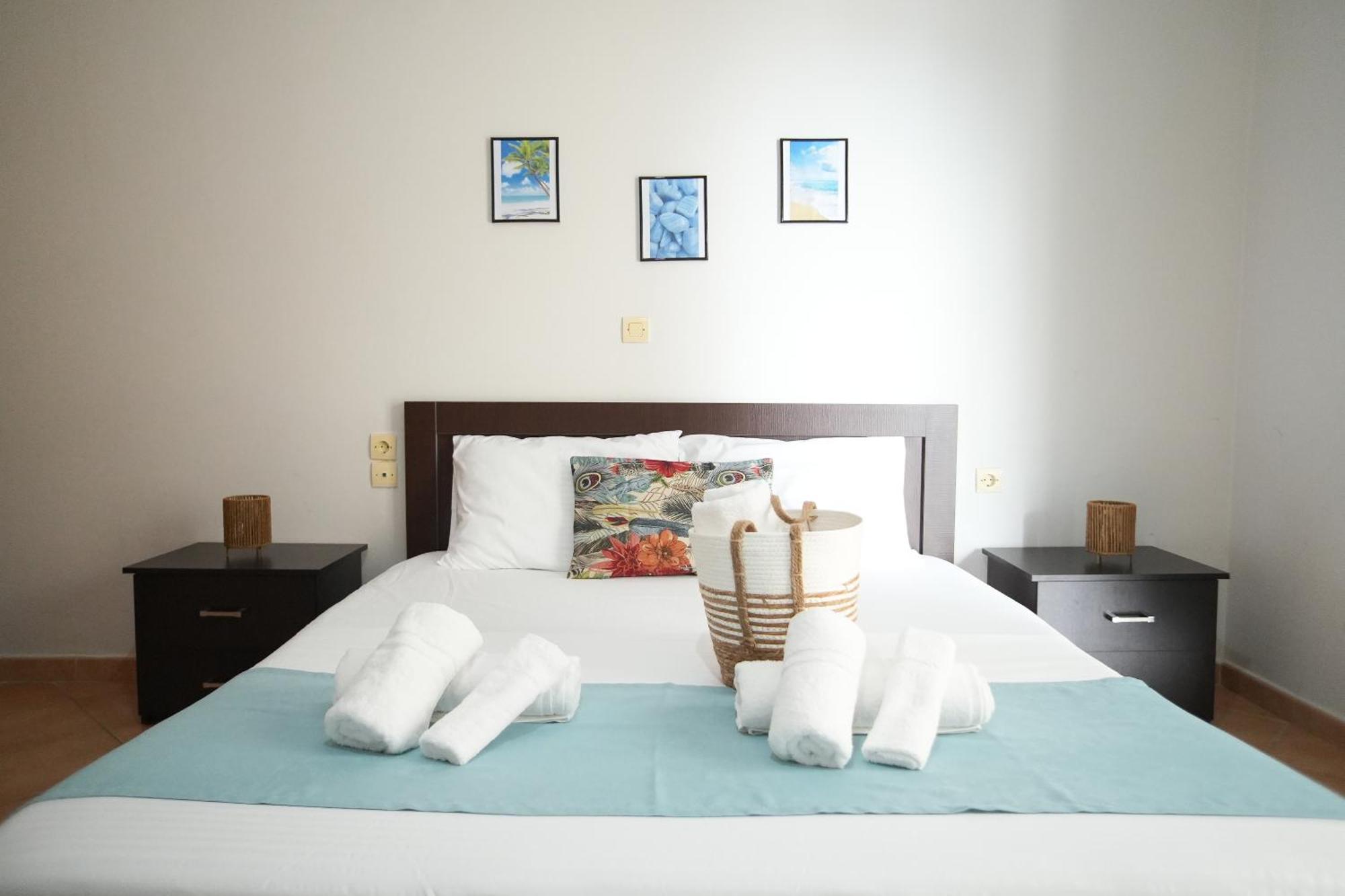 Saranda Waterside Apartments Экстерьер фото