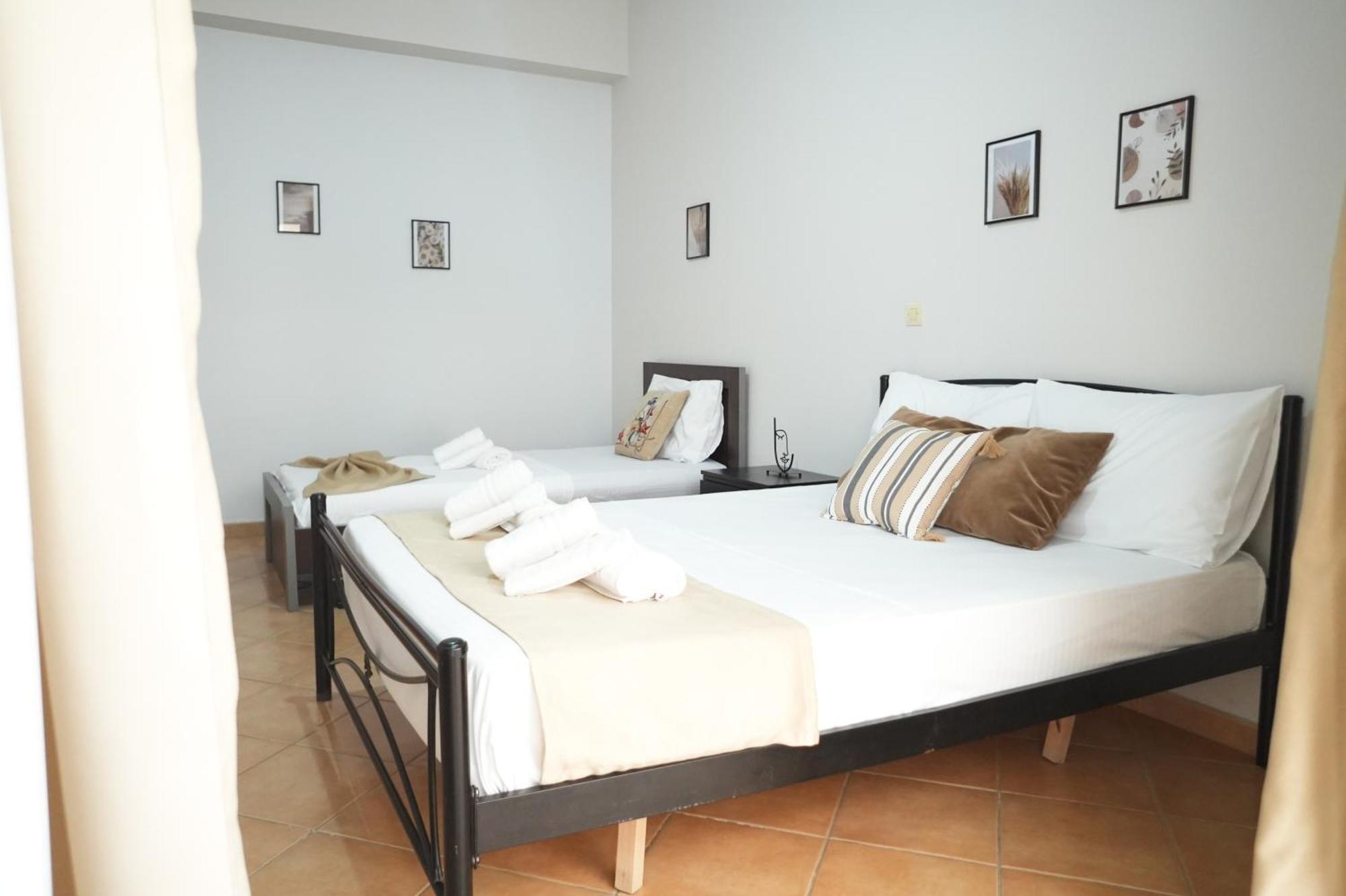 Saranda Waterside Apartments Экстерьер фото
